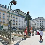 Superb Bright Studio Clichy Montmartre